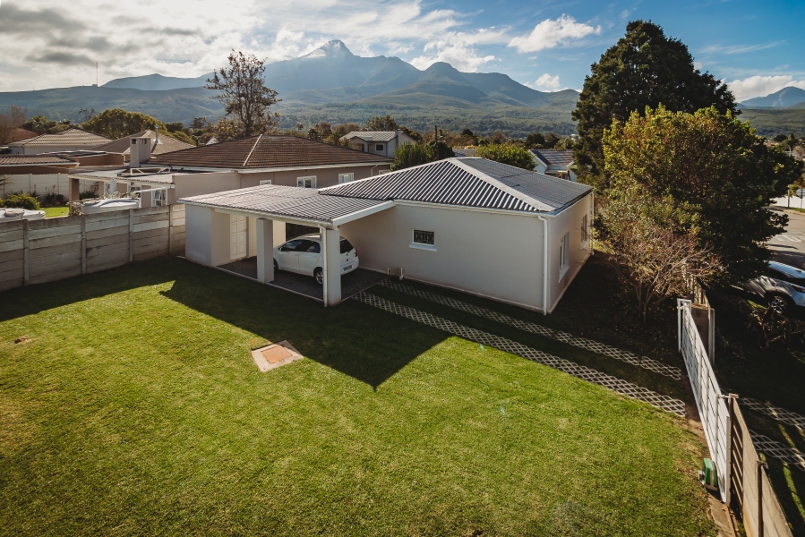 2 Bedroom Property for Sale in Fernridge Western Cape